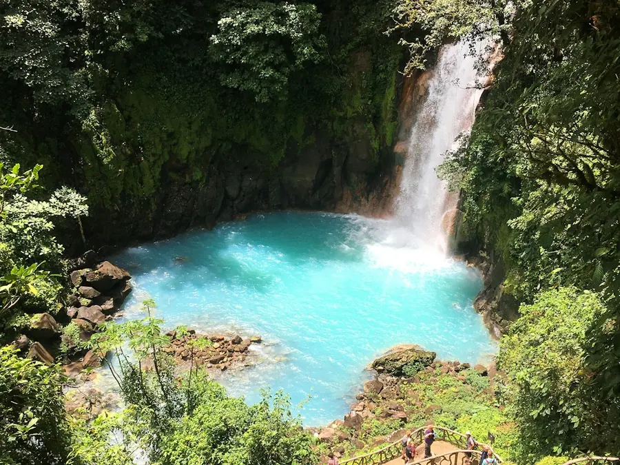 The sky-blue waterfall pool of Río Celeste